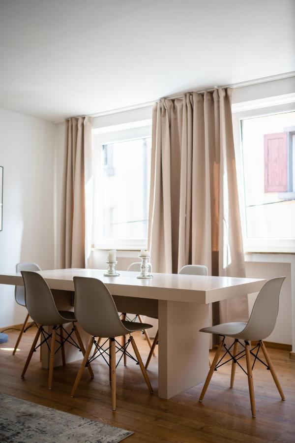 Old Town Apartment 2 Rooms/Baths Dusseldorf Bagian luar foto