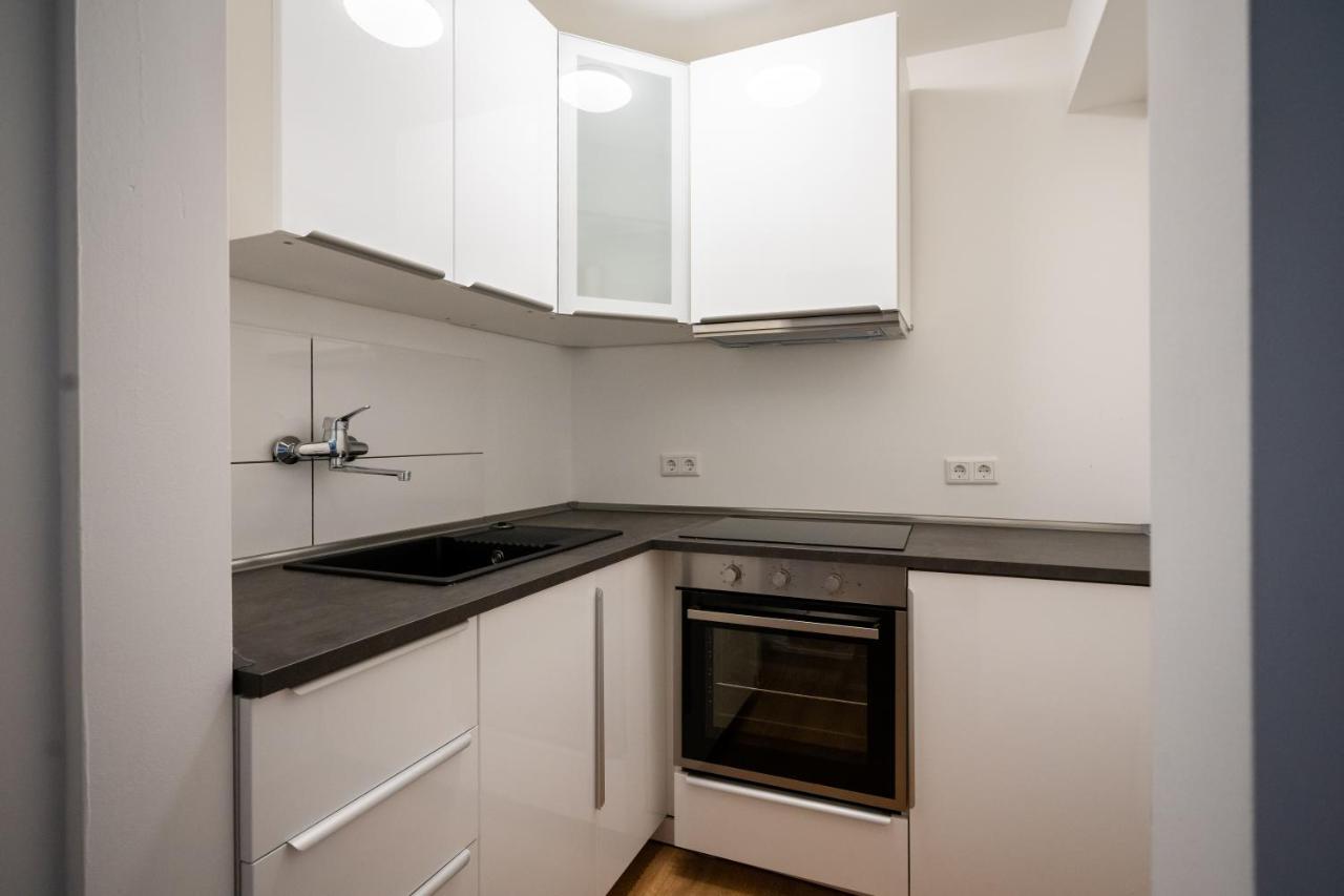 Old Town Apartment 2 Rooms/Baths Dusseldorf Bagian luar foto