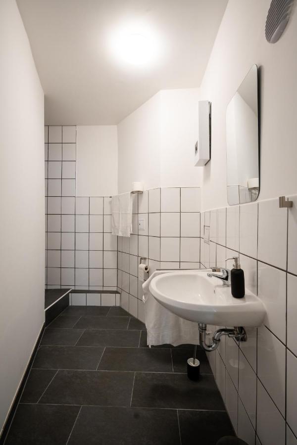 Old Town Apartment 2 Rooms/Baths Dusseldorf Bagian luar foto